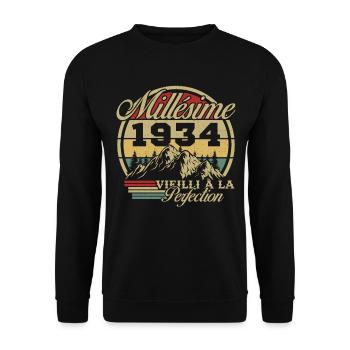 Millésime 1934 - Sweat-shirt Unisexe - noir - Devant - Alina (178cm) & Michal (187cm)