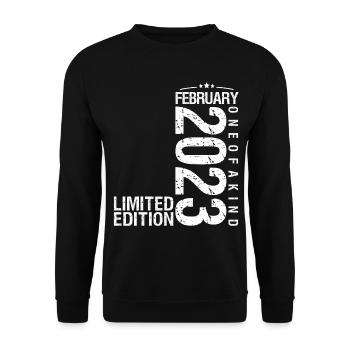 Février 2023 Février anniversaire February 2023 - Sweat-shirt Unisexe - noir - Devant - Alina (178cm) & Michal (187cm)
