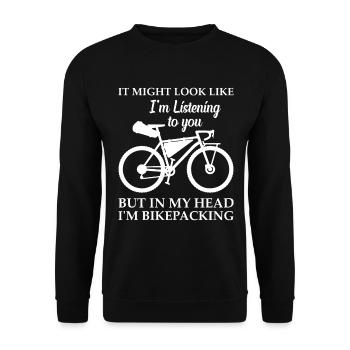 Gravel Bicycle Bikepacker - In My Head I'm Bikepac - Unisex Pullover - Schwarz - Vorne - Alina (178cm) & Michal (187cm)