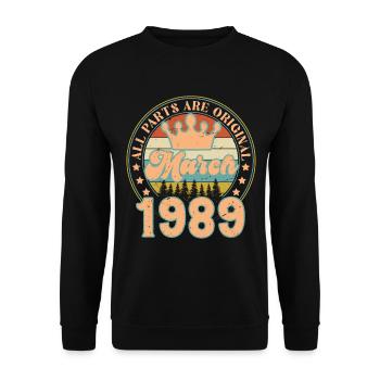 March 1989. March 1989 Birthday Gift. March. - Unisex Sweatshirt - black - Front - Alina (178cm) & Michal (187cm)