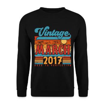 März 2017, Vintage-Jubiläumsgeschenk März 2017. - Unisex Pullover - Schwarz - Vorne - Alina (178cm) & Michal (187cm)