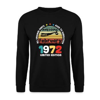 52 Jahre alt Baujahr 1972 Jahrgang Februar 1972 - Unisex Pullover - Schwarz - Vorne - Alina (178cm) & Michal (187cm)