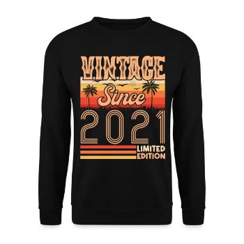 anniversaire 2021. Vintage né en 2021 anniversaire - Sweat-shirt Unisexe - noir - Devant - Alina (178cm) & Michal (187cm)