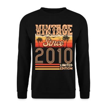 anniversaire 2010. Vintage né en 2010 anniversaire - Sweat-shirt Unisexe - noir - Devant - Alina (178cm) & Michal (187cm)