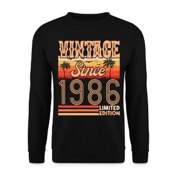 1986. Vintage Born in 1986 Birthday - Unisex Sweatshirt - black - Front - Alina (178cm) & Michal (187cm)