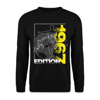 Édition limitée 1967 Édition limitée Football - Sweat-shirt Unisexe - noir - Devant - Alina (178cm) & Michal (187cm)