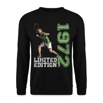 Limited Edition 1972 Limited Edition Tennis - Unisex Sweatshirt - black - Front - Alina (178cm) & Michal (187cm)