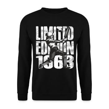 Édition limitée 1963 Édition limitée Cricket - Sweat-shirt Unisexe - noir - Devant - Alina (178cm) & Michal (187cm)