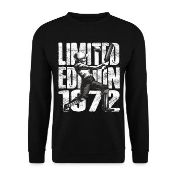 Limited Edition 1972 Limited Edition Cricket - Unisex Sweatshirt - black - Front - Alina (178cm) & Michal (187cm)