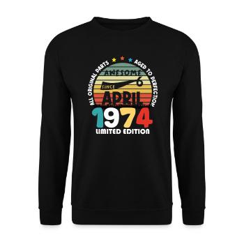 50 Years Old Made In 1974 Vintage April 1974 - Sweat-shirt Unisexe - noir - Devant - Alina (178cm) & Michal (187cm)