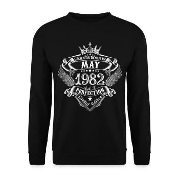 Mai 1982 Geburtstag Mai 1982 Mai Geschenk - Unisex Pullover - Schwarz - Vorne - Alina (178cm) & Michal (187cm)