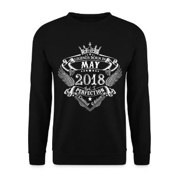 May 2018 Birthday May 2018 May Gift - Unisex Sweatshirt - black - Front - Alina (178cm) & Michal (187cm)