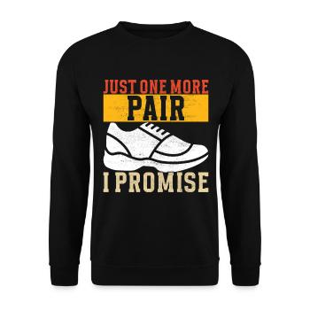 Sneakerhead Sneaker Collector - Unisex Sweatshirt - black - Front - Alina (178cm) & Michal (187cm)