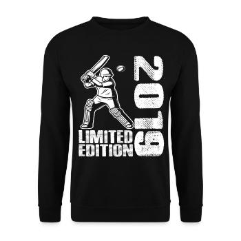 Limited Edition 2019 Limited Edition Cricket - Unisex Pullover - Schwarz - Vorne - Alina (178cm) & Michal (187cm)