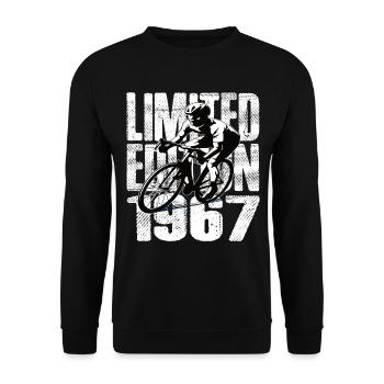 Édition limitée 1967 édition limitée anniversaire - Sweat-shirt Unisexe - noir - Devant - Alina (178cm) & Michal (187cm)