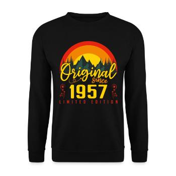 1957 Geburtstagsgeschenk 1957 Jubiläum - Unisex Pullover - Schwarz - Vorne - Alina (178cm) & Michal (187cm)