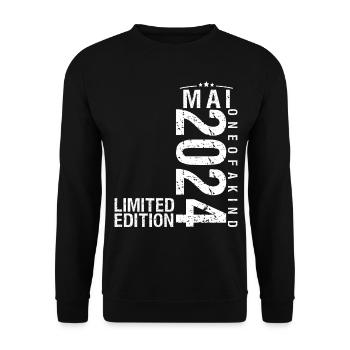 Mai 2024 Mai Jubiläum Mai 2024 - Unisex Pullover - Schwarz - Vorne - Alina (178cm) & Michal (187cm)