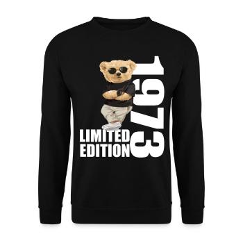 Édition limitée 1973 ours ours anniversaire 1973 - Sweat-shirt Unisexe - noir - Devant - Alina (178cm) & Michal (187cm)