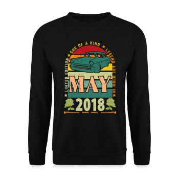 May 2018, May 2018, May 2018. - Unisex Sweatshirt - black - Front - Alina (178cm) & Michal (187cm)
