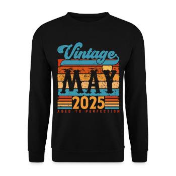 Mai 2025, Vintage-Geburtstagsgeschenk Mai 2025. - Unisex Pullover - Schwarz - Vorne - Alina (178cm) & Michal (187cm)