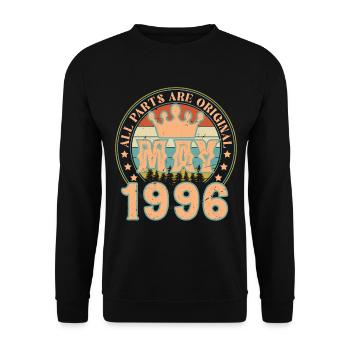 May 1996. May 1996 Birthday Gift. May 1996 - Unisex Sweatshirt - black - Front - Alina (178cm) & Michal (187cm)