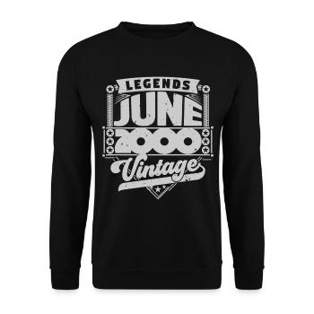Vintage Gift Birthday June 2000, June 2000. - Unisex Sweatshirt - black - Front - Alina (178cm) & Michal (187cm)