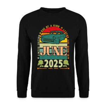 Birthday gift June 2025. June 2025 June 2025 - Unisex Sweatshirt - black - Front - Alina (178cm) & Michal (187cm)
