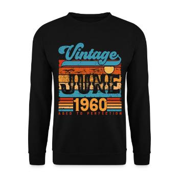 June 1960, Vintage Birthday Gift June 1960. - Unisex Sweatshirt - black - Front - Alina (178cm) & Michal (187cm)