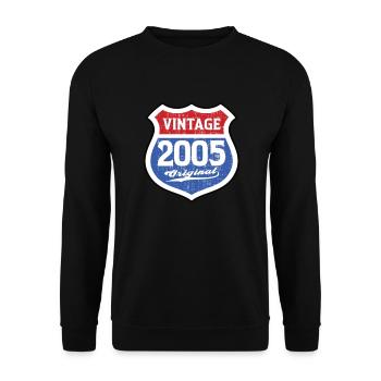 2005 Birthday Route Vintage Original - Unisex Sweatshirt - black - Front - Alina (178cm) & Michal (187cm)