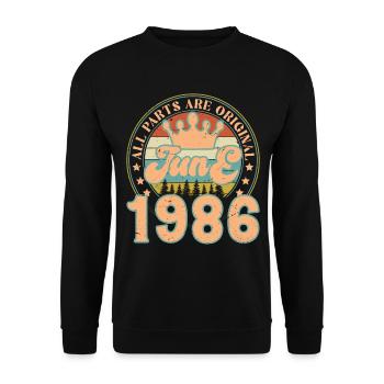 Juin 1986. Cadeau d’anniversaire juin 1986. June - Sweat-shirt Unisexe - noir - Devant - Alina (178cm) & Michal (187cm)