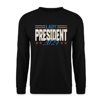 Dame Présidente 2024 : Kamala Harris pour le Progrès - Sweat-shirt Unisexe - noir - Devant - Alina (178cm) & Michal (187cm)