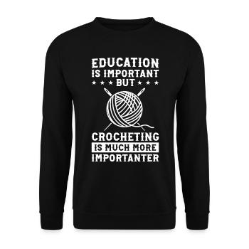 Crocheting is much more importanter - Crochet Scho - Unisex Pullover - Schwarz - Vorne - Alina (178cm) & Michal (187cm)