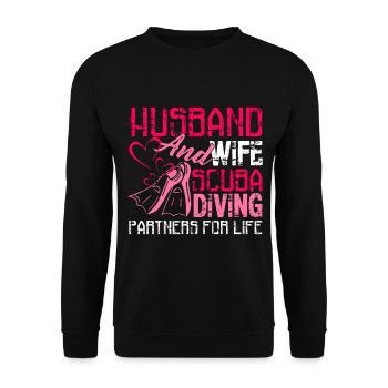 Husband And Wife Scuba Diving Partners For Life - Unisex Sweatshirt - black - Front - Alina (178cm) & Michal (187cm)