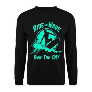 Surfer Ride the Wave – Own the Day Saying - Unisex Sweatshirt - black - Front - Alina (178cm) & Michal (187cm)