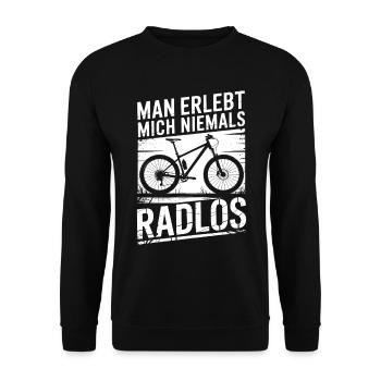 Man Erlebt mich Niemals Radlos - Unisex Pullover - Schwarz - Vorne - Alina (178cm) & Michal (187cm)