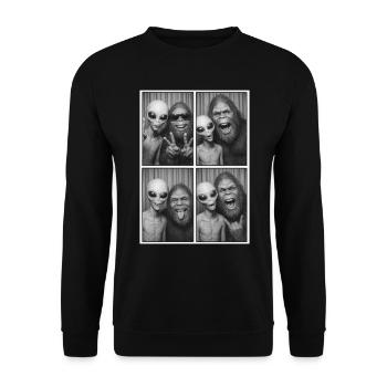 Bigfoot, Alien, Photo, Photo Booth, Alien - Unisex Sweatshirt - black - Front - Alina (178cm) & Michal (187cm)