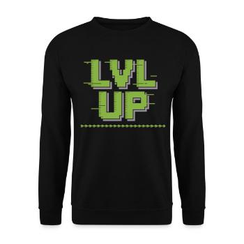 LVL UP Gamer Shirt – Pixel Look - Unisex Pullover - Schwarz - Vorne - Alina (178cm) & Michal (187cm)