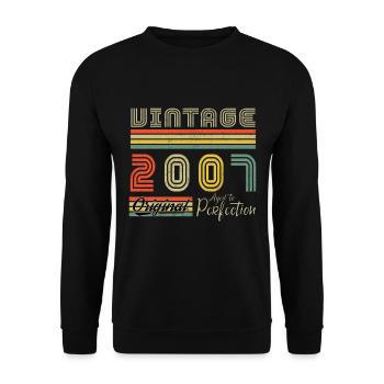 2007 Vintage Born 2007 Vintage Birthday Gift - Unisex Sweatshirt - black - Front - Alina (178cm) & Michal (187cm)