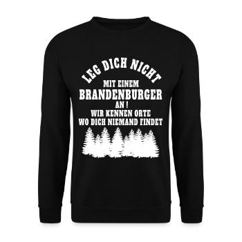 Leg dich nicht mit einem Brandenburger - Unisex Pullover - Schwarz - Vorne - Alina (178cm) & Michal (187cm)