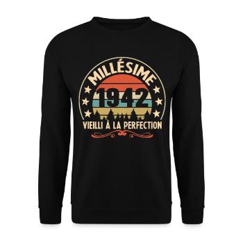 Cadeau Millésime 1942 Vieilli À La Perefection - Sweat-shirt Unisexe - noir - Devant - Alina (178cm) & Michal (187cm)