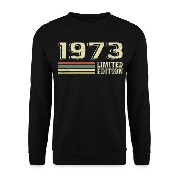 Jahrgang 1973 Geburtstag 1973 Jahrgang 1973 - Unisex Pullover - Schwarz - Vorne - Alina (178cm) & Michal (187cm)