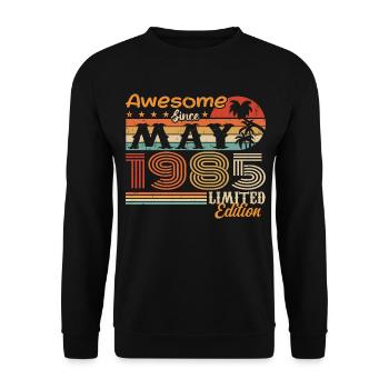 May 1985 - Year 1985 Jubilee - May 1985 - Unisex Sweatshirt - black - Front - Alina (178cm) & Michal (187cm)
