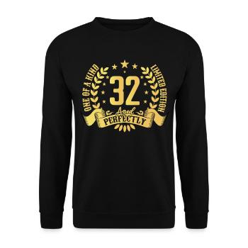 32 years birthday gift 32 years - Unisex Sweatshirt - black - Front - Alina (178cm) & Michal (187cm)