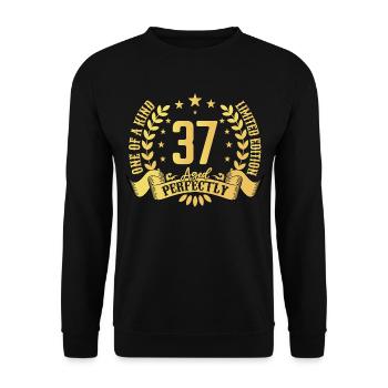 37 years birthday gift 37 years - Unisex Sweatshirt - black - Front - Alina (178cm) & Michal (187cm)