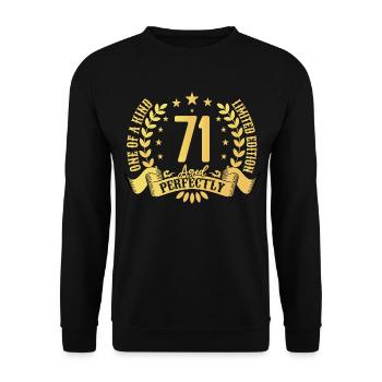 71 Jahre Geburtstagsgeschenk 71 Jahre - Unisex Pullover - Schwarz - Vorne - Alina (178cm) & Michal (187cm)