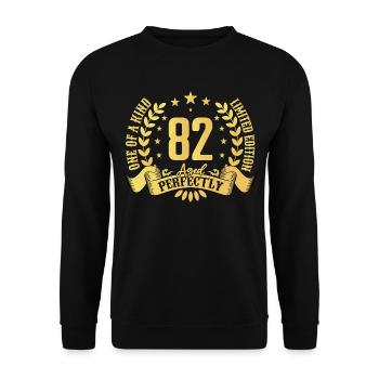 82 years birthday gift 82 years - Unisex Sweatshirt - black - Front - Alina (178cm) & Michal (187cm)