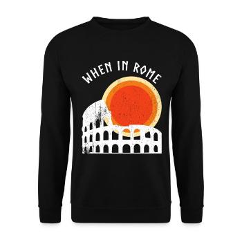 Sonnenuntergang über das Kolosseum - Unisex Pullover - Schwarz - Vorne - Alina (178cm) & Michal (187cm)
