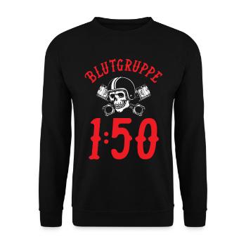 Blutgruppe 1:50 Moped Zweitakter Benzingemisch - Unisex Pullover - Schwarz - Vorne - Alina (178cm) & Michal (187cm)