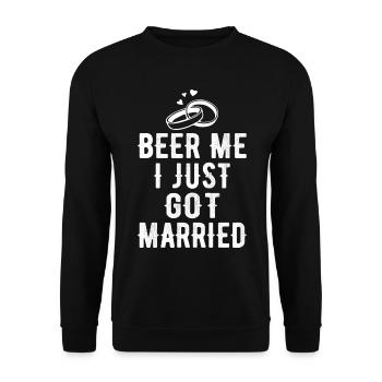 Just Got Married - Unisex Pullover - Schwarz - Vorne - Alina (178cm) & Michal (187cm)