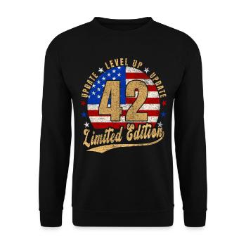 Mise à jour Level Up 42 Years Limited Edition USA - Sweat-shirt Unisexe - noir - Devant - Alina (178cm) & Michal (187cm)